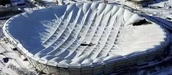Roof failure due to wrong facade design