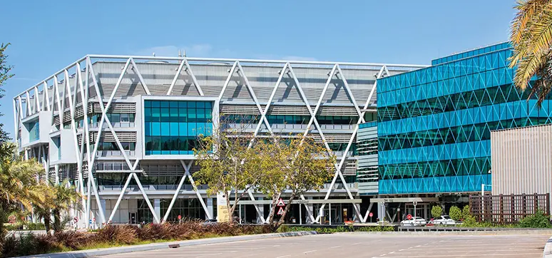  Curtain wall design at Arzanah Hospital - Abu Dhabi
