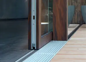 Lift n slide