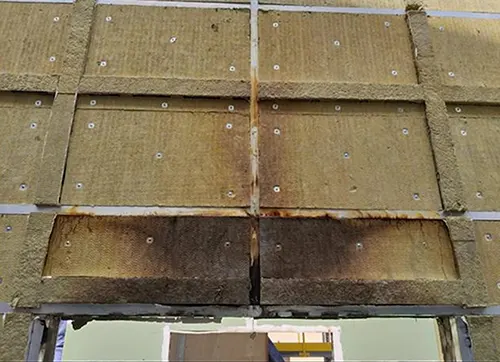 Picture 4: Interior of the cladding system after the cladding panels were dismantled after the test was completed
