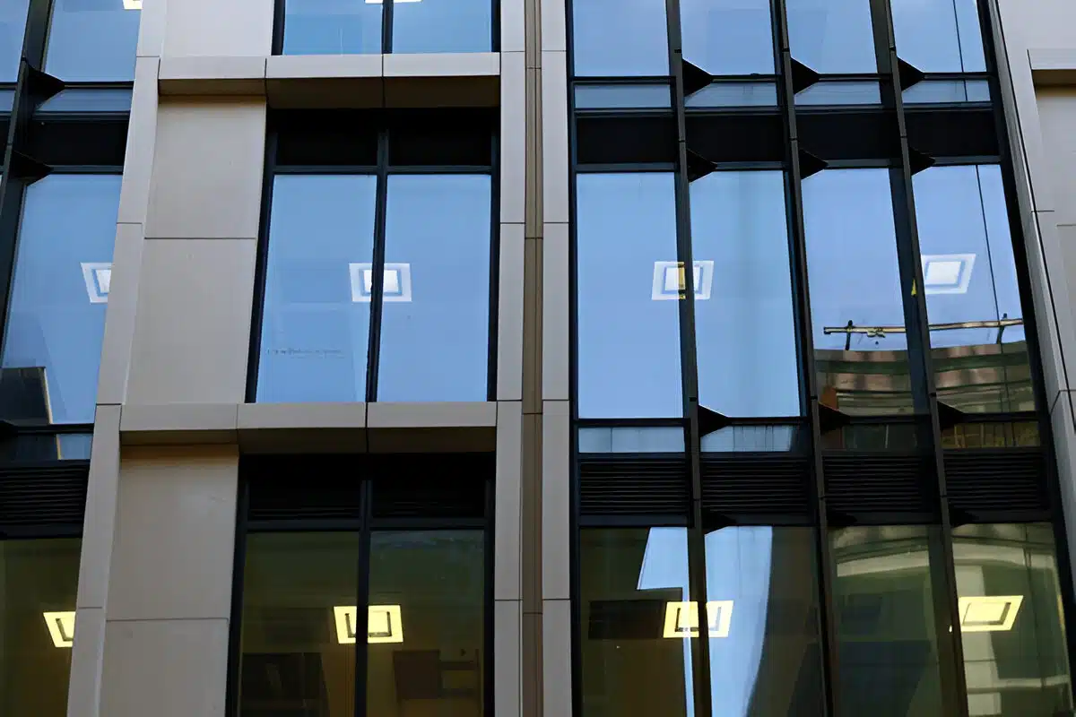 Building Glass Facades