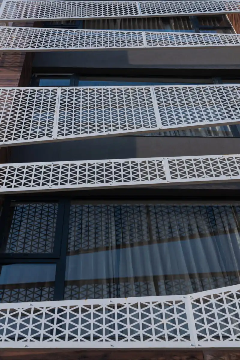 Hotel West End view: façade design
