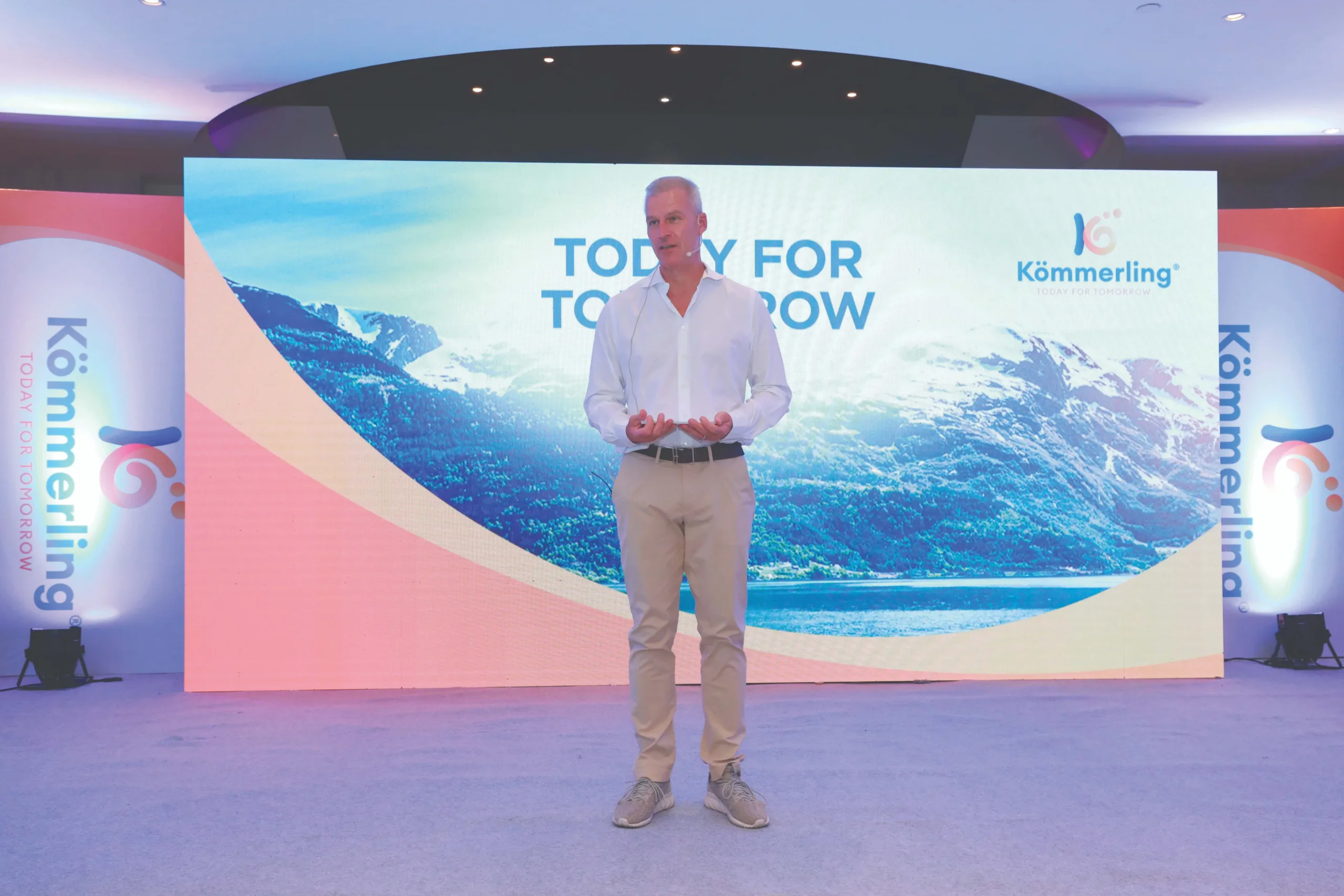 Dr. Peter Mrosik unveiled the logo and slogan