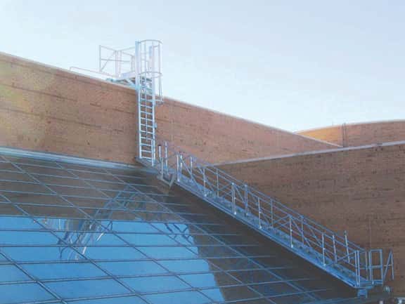 Image Credit – XS Platforms - An inclined traversing gantry accessing a skylight