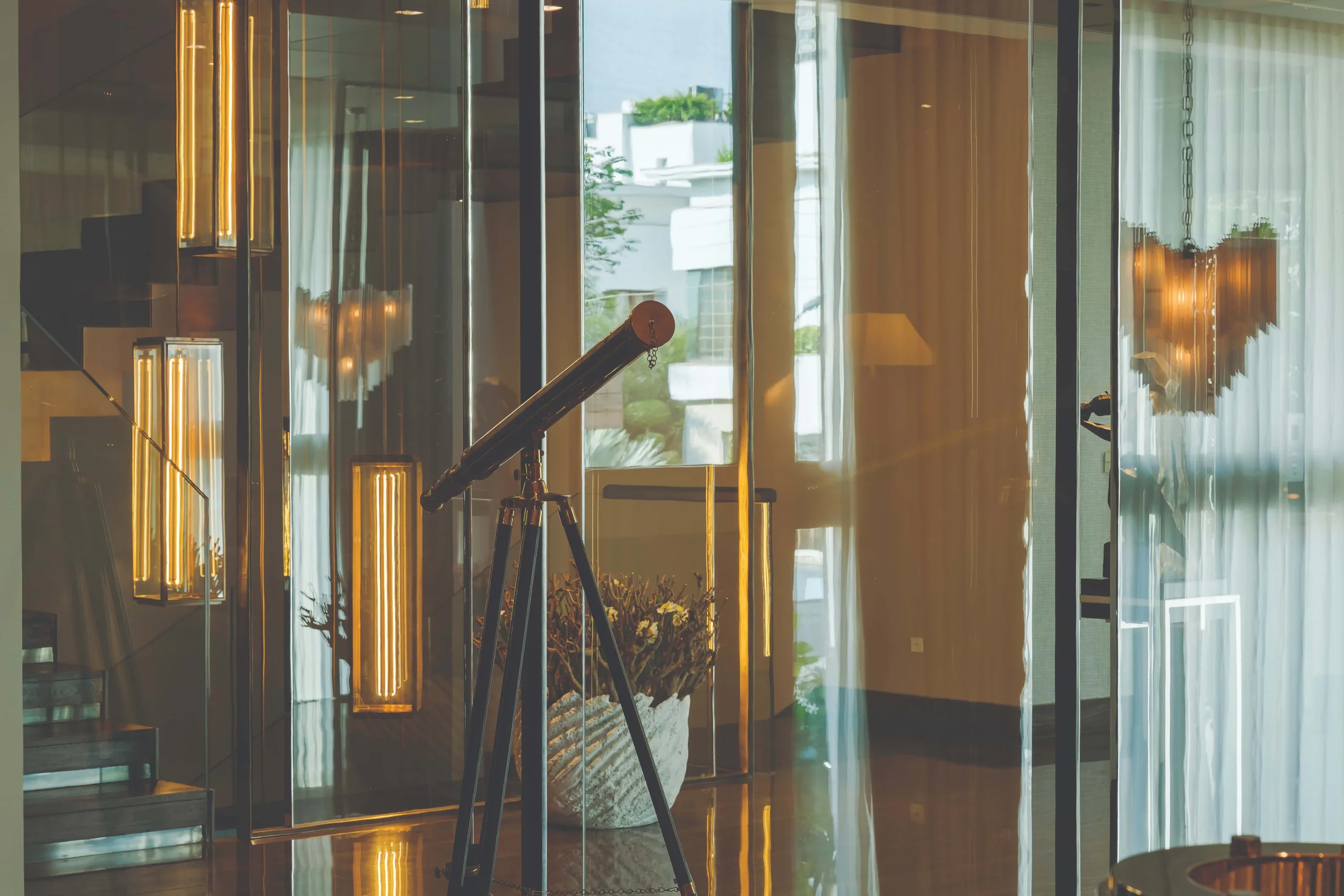 Lighting complementing the materials, textures and architectural elements