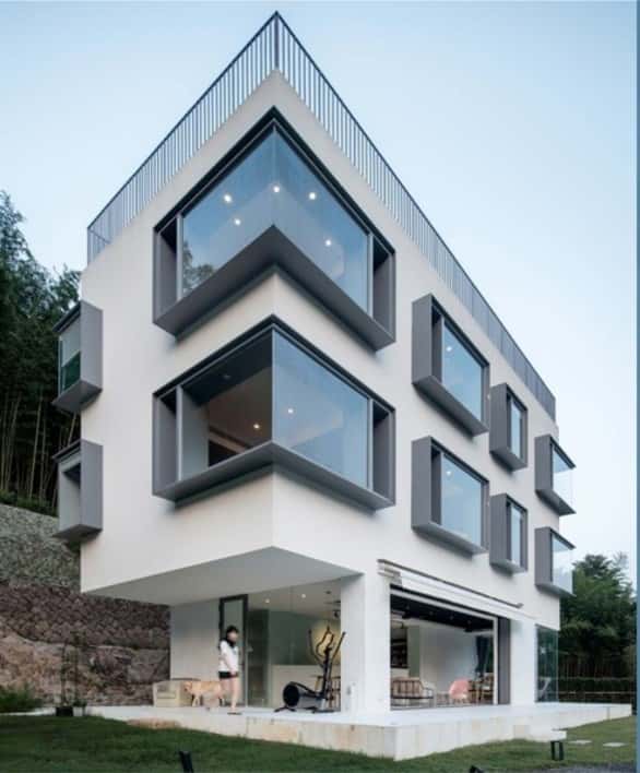 Strategically designed fenestration holds enormous potential to optimise a building’s ener