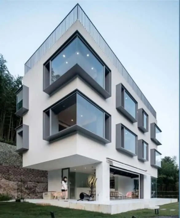 Strategically designed fenestration holds enormous potential to optimise a building’s ener