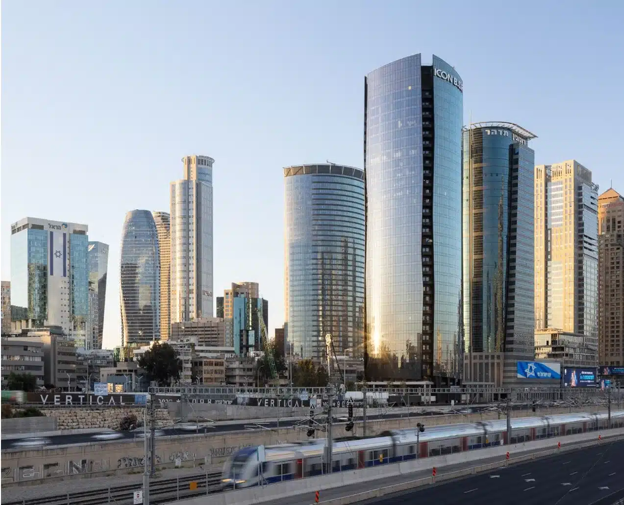 If commercial priorities necessitate highly glazed façades, designers must compensate through improved insulation, better glass selection, intelligent shading, or passive strategies elsewhere (Image courtesy: Skyline Façades)