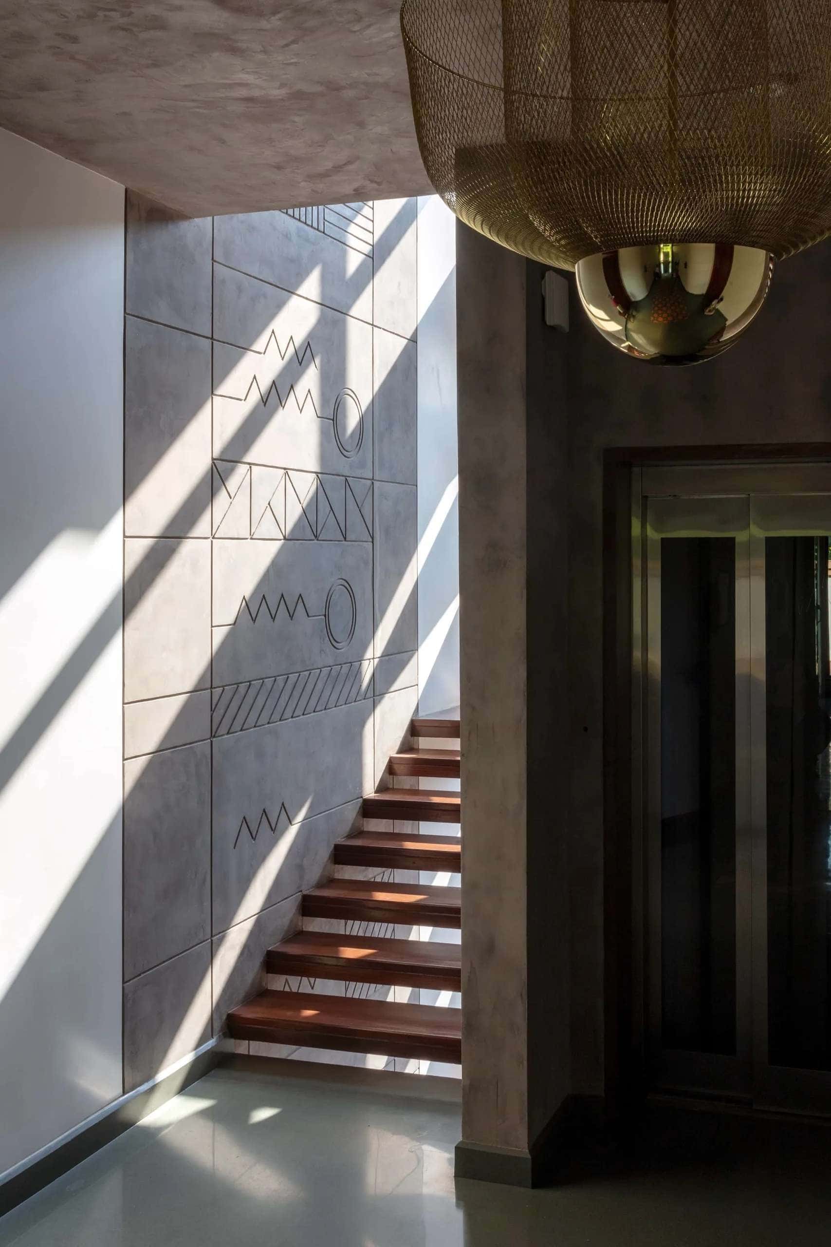 The Anantya Villa allowed them to harvest daylight effectively, cutting daytime lighting loads by almost 60% (Image Credit- Palindrome Spaces)