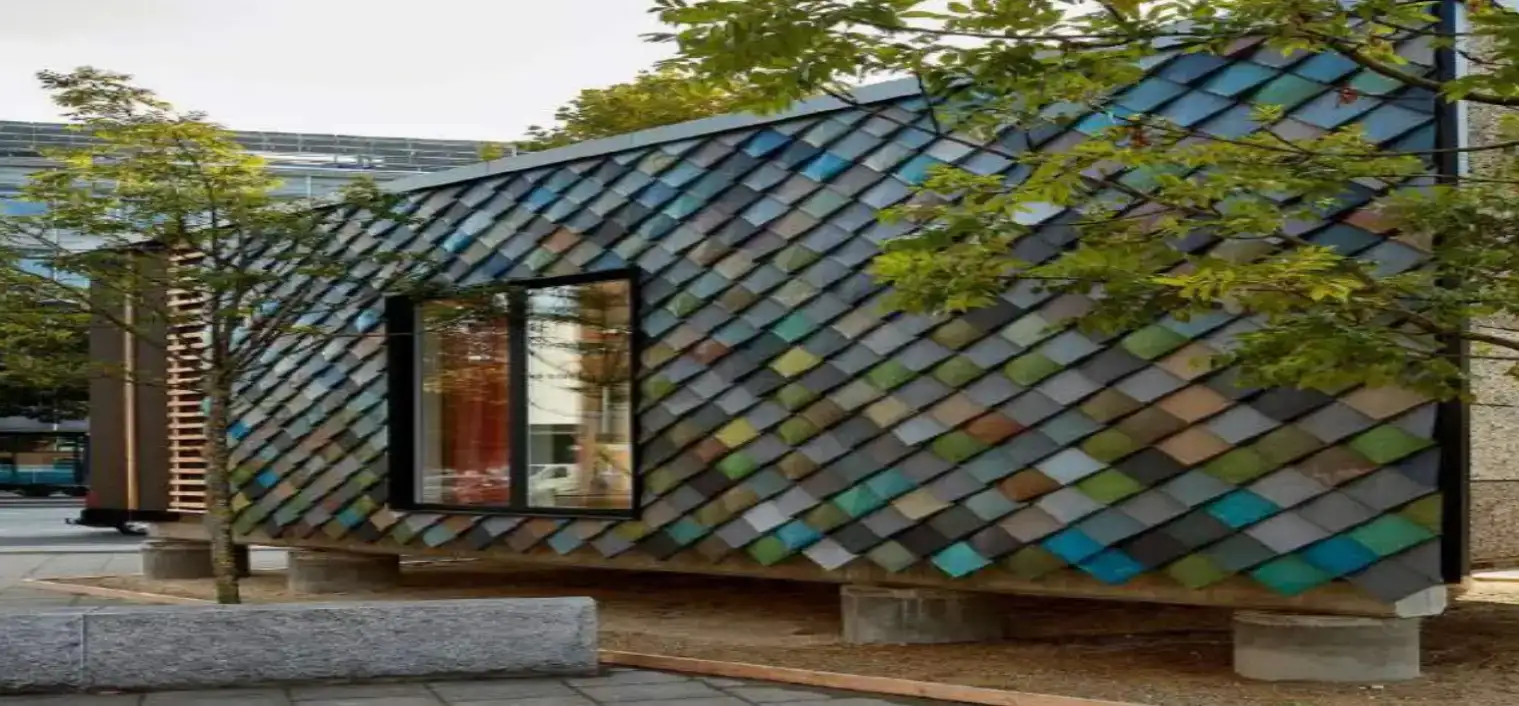 The Circle House façade with upcycled plastic shingles