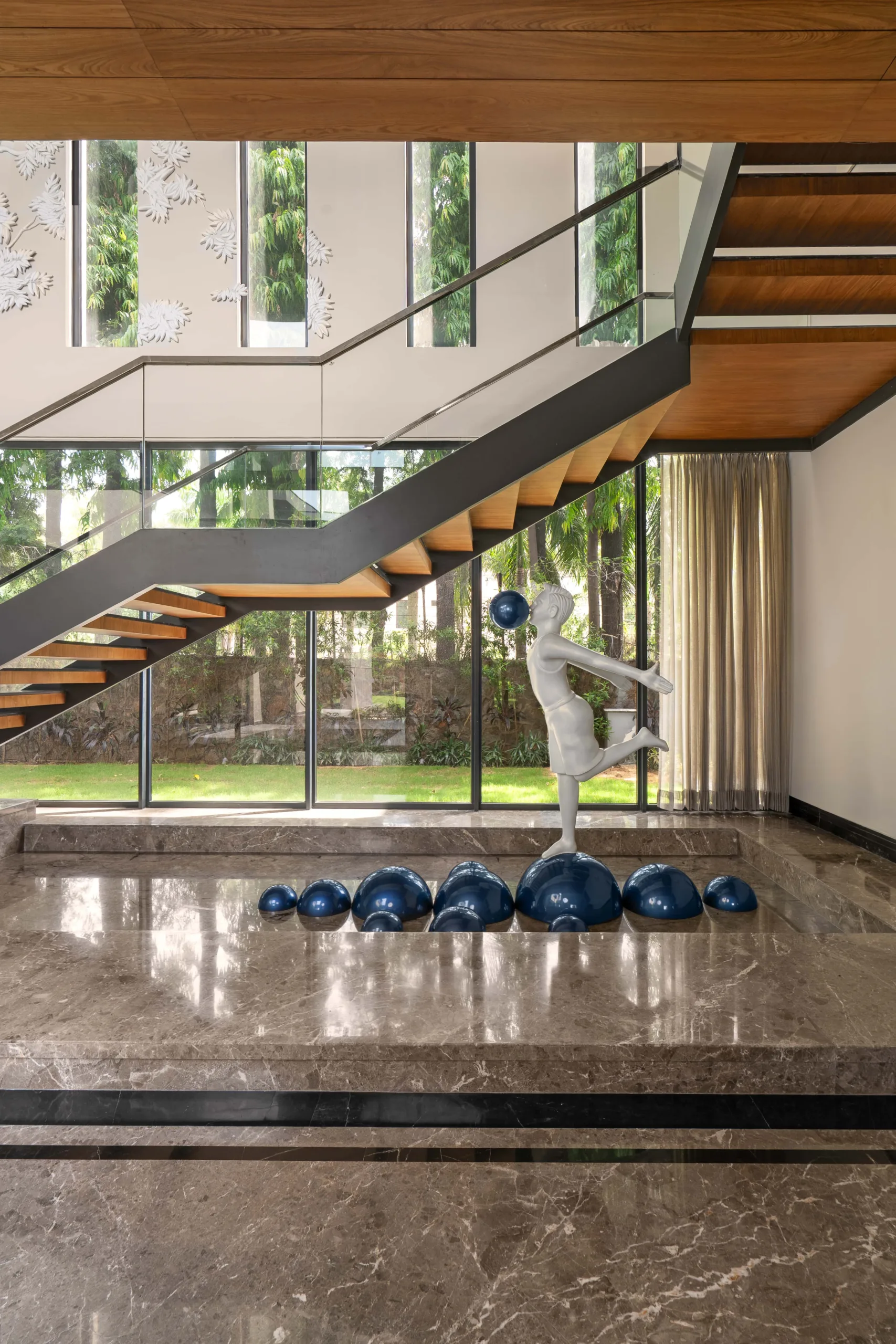 The role of simulation software is to optimise building envelopes by reducing unwanted heat transfer and improving indoor comfort.