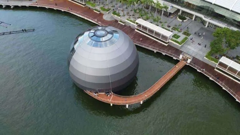 Apple's First Floating Glass Retail Store Opens At Marina Bay Sands In Singapore