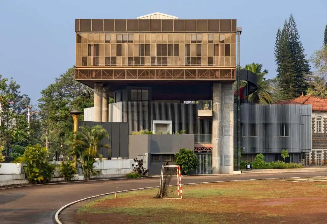HOVER SPACE – Extension to the KLE Society Head Office