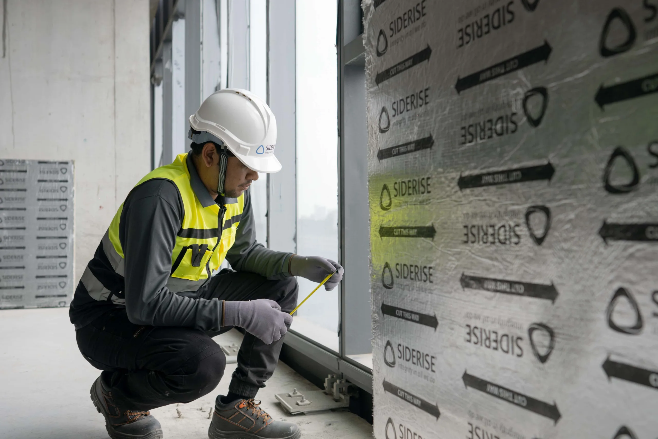 Siderise and Allarch provided expert advice and in-depth training on the passive fire protection needs of the façade