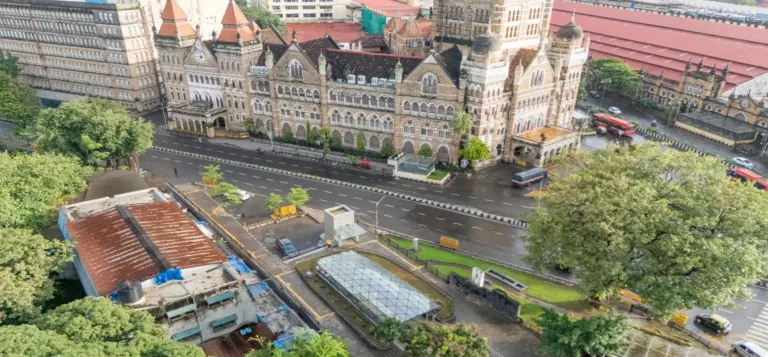 CSMT free-form skylight panorama