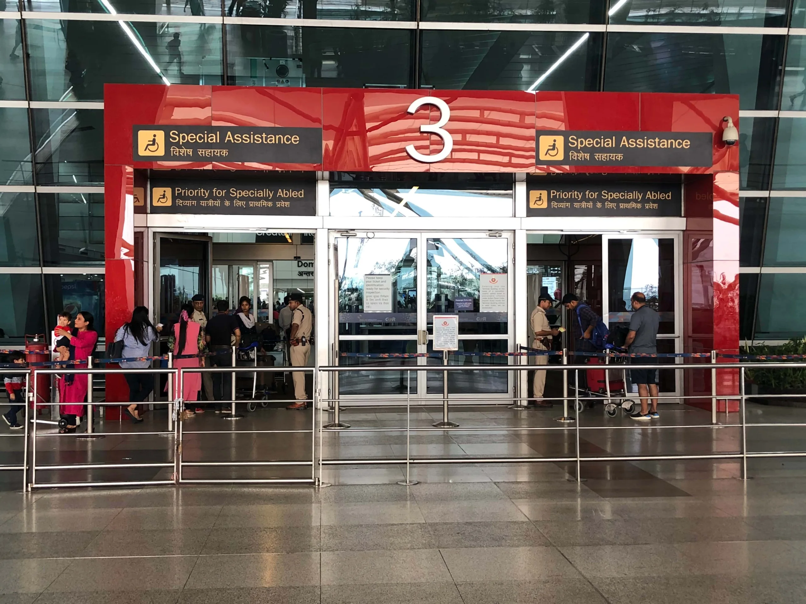 T3 - Departure-entry portal