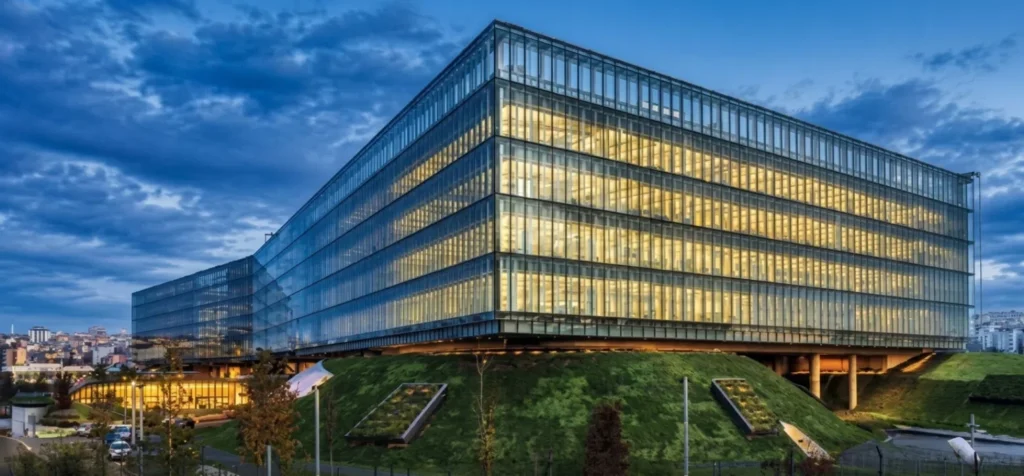 From Elevation To Engineering – Why Façade Specification Defines Building Performance