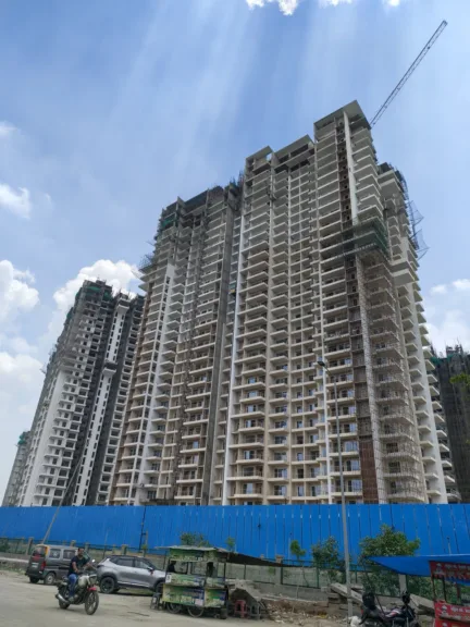 Ivory Country – Noida project
