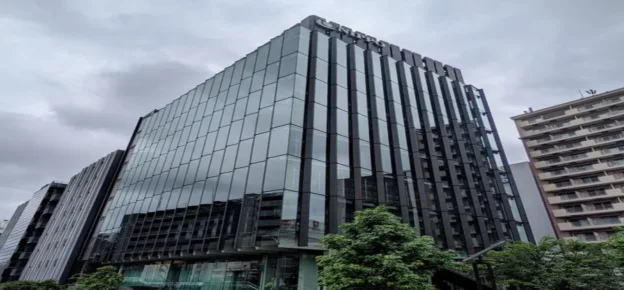 Façade projects require a strong foundation of planning, coordination, and supply chain management
